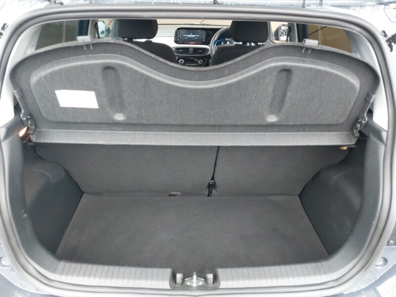 Used Hyundai i10 2024 for sale - 76150345: Photo 8