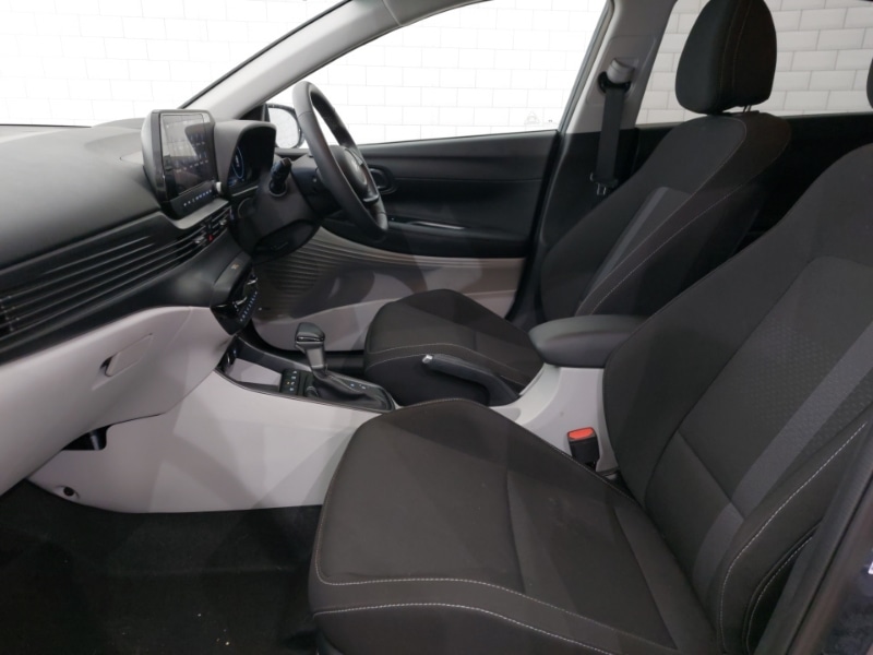 Used Hyundai i20 2025 for sale - 77272952: Photo 5