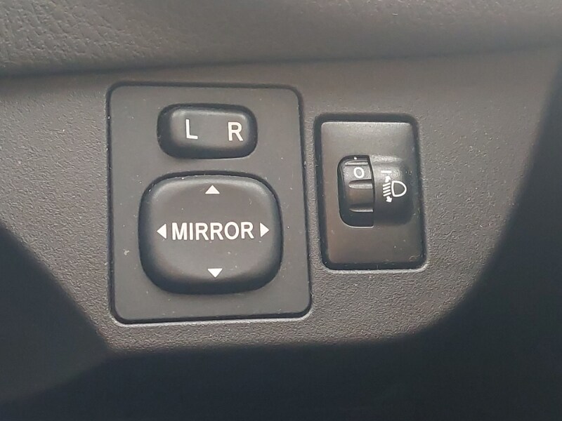 Used Toyota Yaris 2019 for sale - 76348654: Photo 12