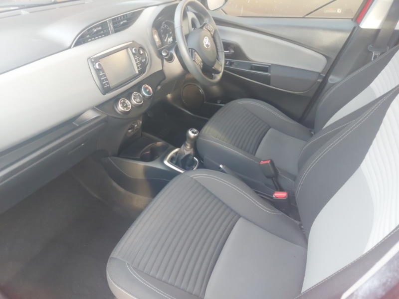 Used Toyota Yaris 2019 for sale - 76348654: Photo 5