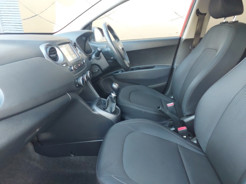 Used Hyundai i10 2019 for sale - 76348652: Photo 5