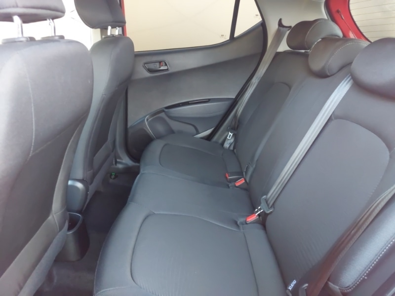 Used Hyundai i10 2019 for sale - 76348652: Photo 6