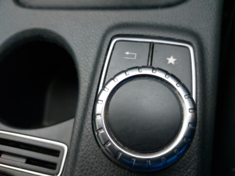 Used Mercedes-Benz GLA 2018 for sale - 77708081: Photo 16