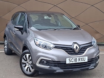 Used Renault Captur 2018 for sale - 79615458: Photo