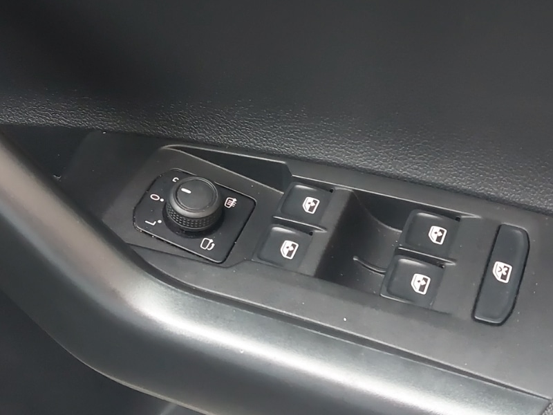 Used Volkswagen Polo 2023 for sale - 77448274: Photo 19