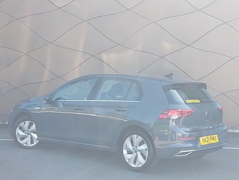 Used Volkswagen Golf 2021 for sale - 78928736: Photo