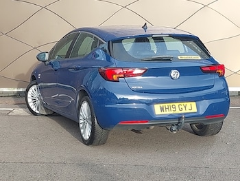 Used Vauxhall Astra 2019 for sale - 76174511: Photo