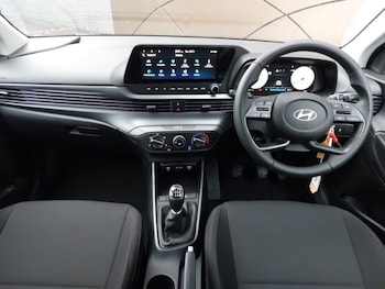 Used Hyundai i20 2025 for sale - 76613818: Photo