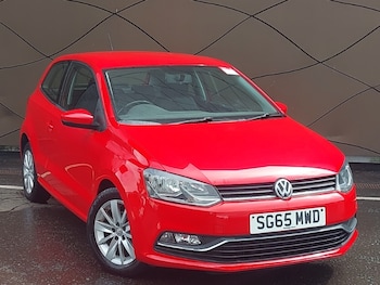 Used Volkswagen Polo 2015 for sale - 79327413: Photo