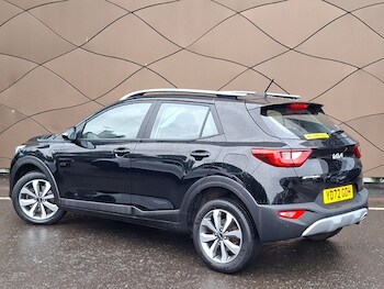 Used Kia Stonic 2022 for sale - 79311027: Photo