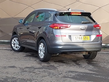Used Hyundai TUCSON 2018 for sale - 77047136: Photo