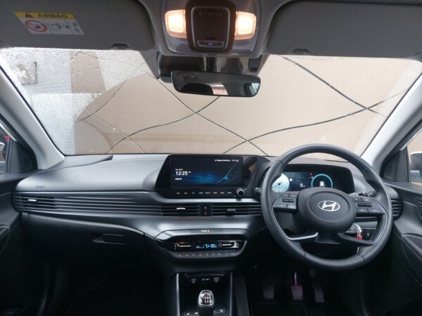 Used Hyundai i20 2025 for sale - 76269196: Photo 2
