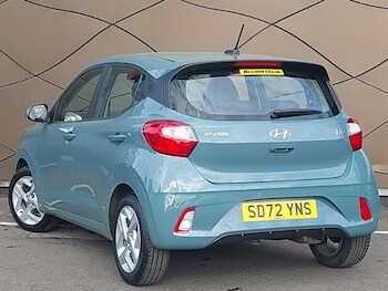 Used Hyundai i10 2023 for sale - 78442066: Photo