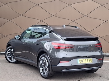 Used Genesis GV60 2025 for sale - 79411485: Photo