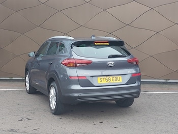 Used Hyundai TUCSON 2018 for sale - 76269183: Photo 3