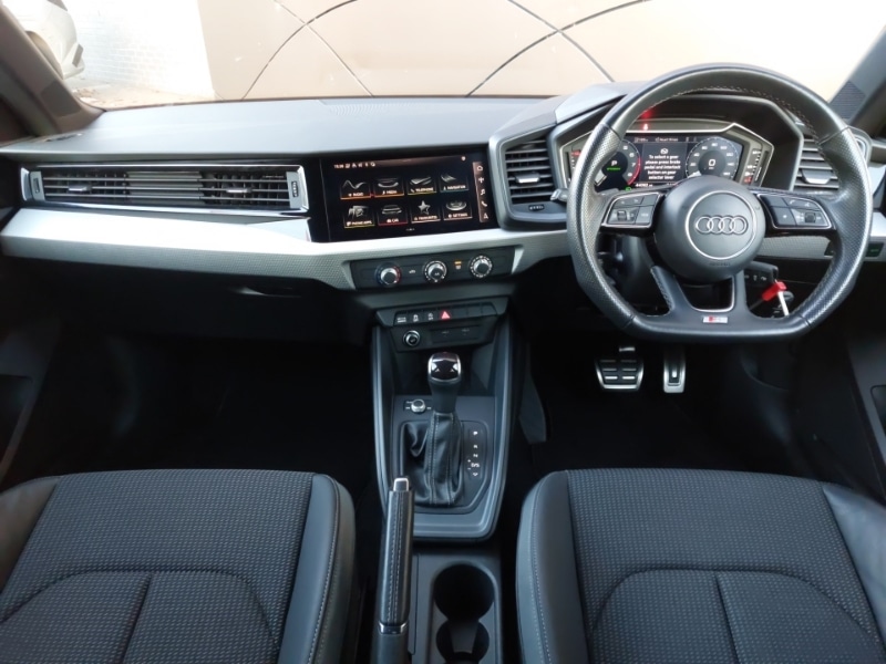 Used Audi A1 2022 for sale - 77073601: Photo 2