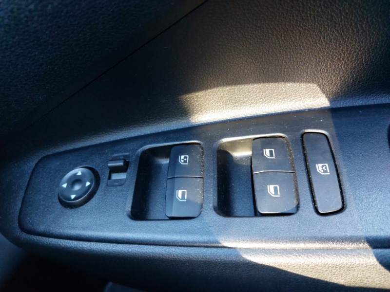 Used Hyundai i10 2021 for sale - 76639429: Photo 16