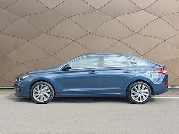 Used Hyundai i30 2018 for sale - 78355248: Photo