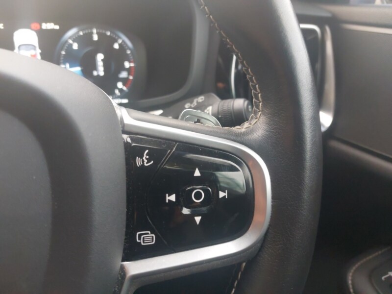 Used Volvo V60 2020 for sale - 77933110: Photo 15