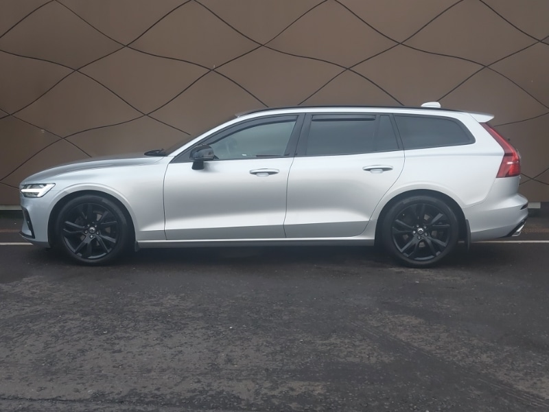 Used Volvo V60 2020 for sale - 77933110: Photo 4