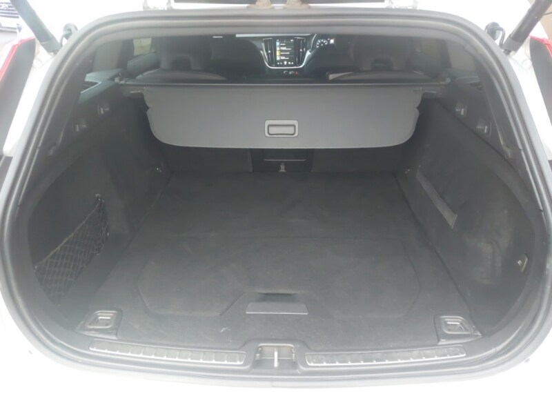 Used Volvo V60 2020 for sale - 77933110: Photo 8