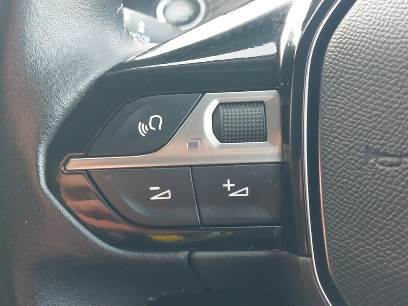 Used Peugeot 2008 2020 for sale - 78054735: Photo 13