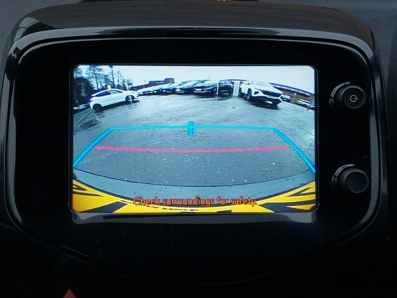 Used Toyota AYGO 2017 for sale - 77669630: Photo 11