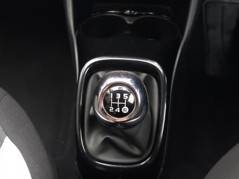 Used Toyota AYGO 2017 for sale - 77669630: Photo 19