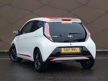 Used Toyota AYGO 2017 for sale - 77669630: Photo