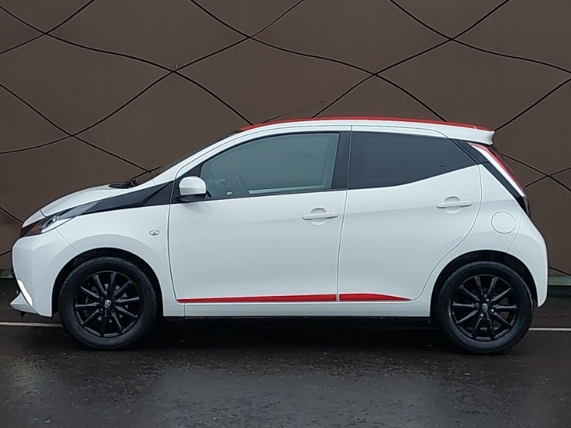 Used Toyota AYGO 2017 for sale - 77669630: Photo 4