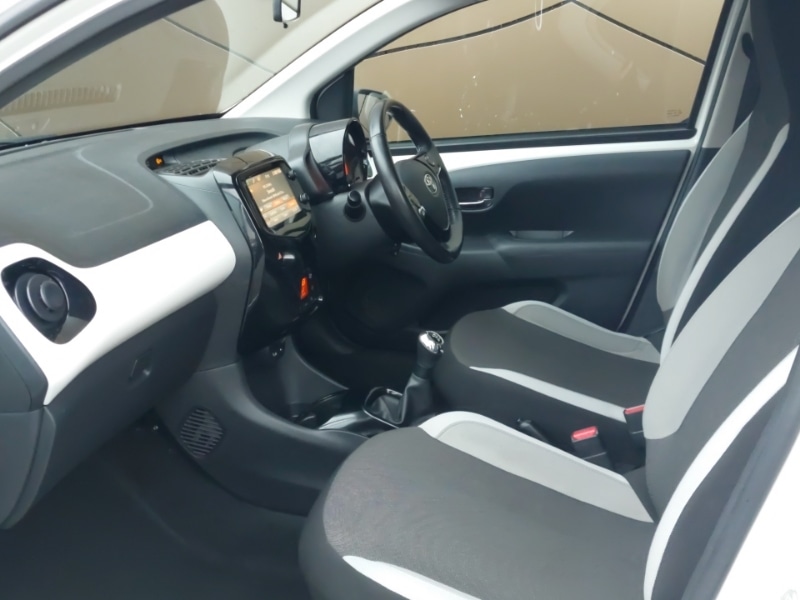 Used Toyota AYGO 2017 for sale - 77669630: Photo 5