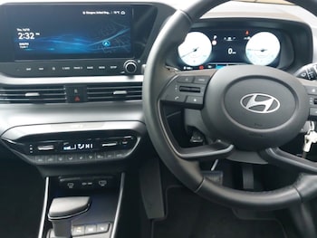 Used Hyundai i20 2025 for sale - 76301883: Photo 2