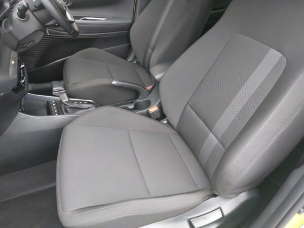 Used Hyundai i20 2025 for sale - 76301883: Photo 5