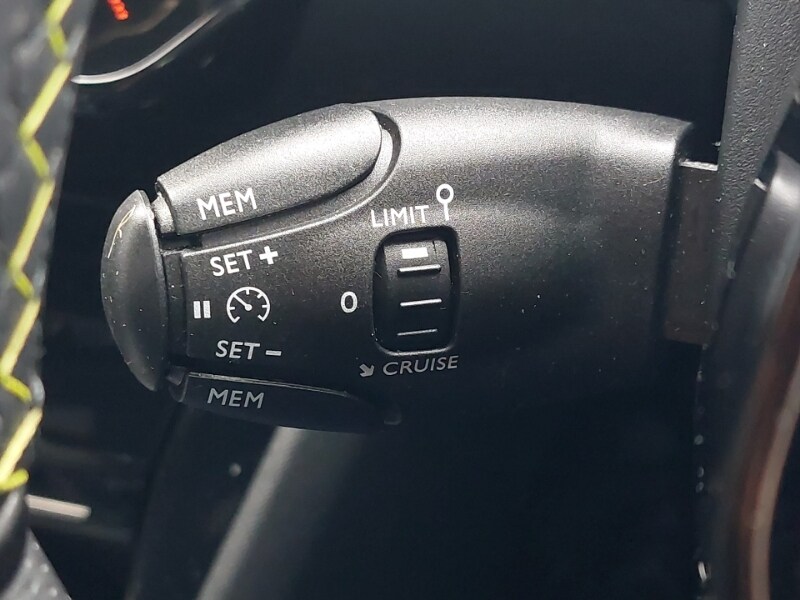 Used Peugeot 2008 2022 for sale - 77530701: Photo 19