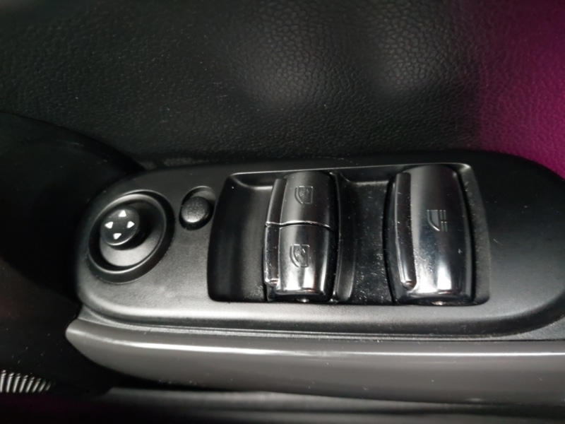 Used MINI Convertible 2017 for sale - 76560522: Photo 14