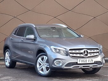 Used Mercedes-Benz GLA 2018 for sale - 77329848: Photo