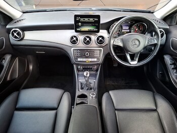 Used Mercedes-Benz GLA 2018 for sale - 77329848: Photo