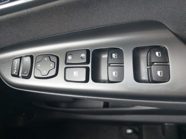 Used Hyundai KONA 2022 for sale - 75634019: Photo 16