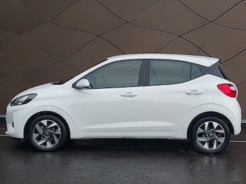 Used Hyundai i10 2024 for sale - 76150367: Photo 4