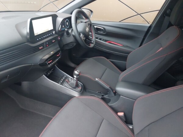 Used Hyundai i20 2025 for sale - 76282039: Photo 5