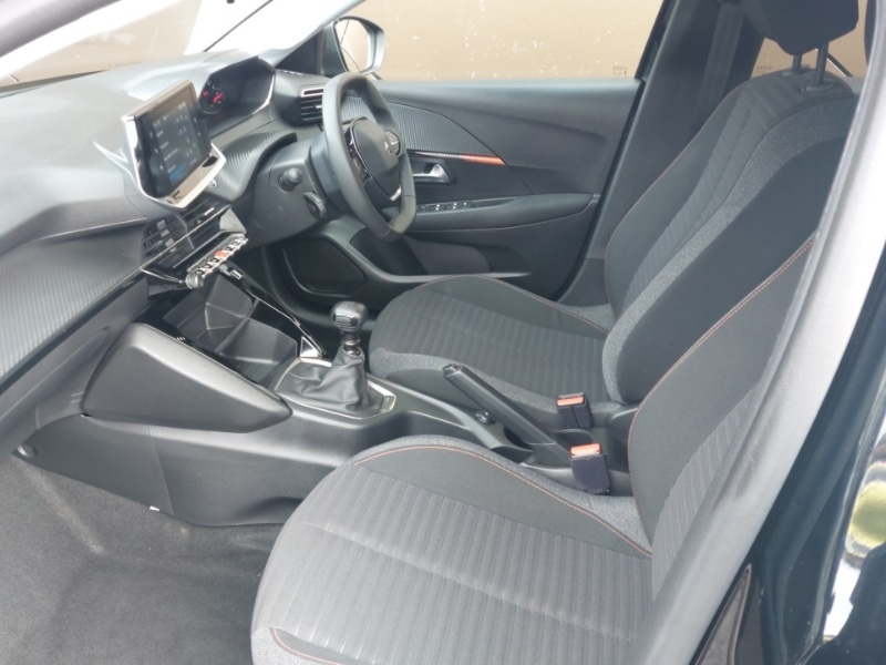 Used Peugeot 208 2023 for sale - 77818439: Photo 5