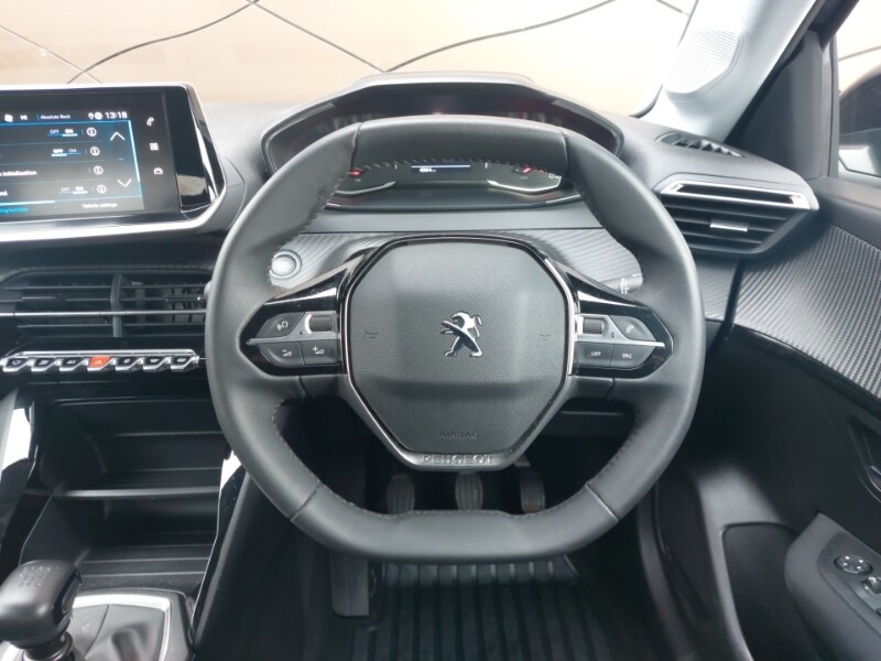 Used Peugeot 208 2023 for sale - 77818439: Photo 7