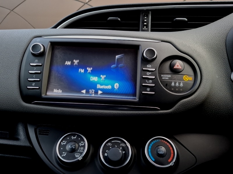 Used Toyota Yaris 2019 for sale - 76613825: Photo 16