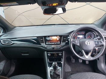Used Vauxhall Astra 2018 for sale - 77963926: Photo