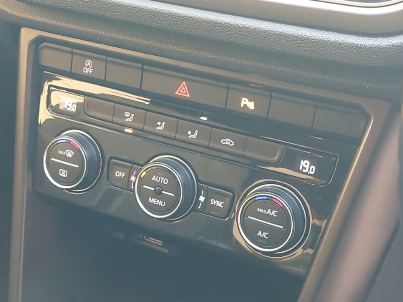 Used Volkswagen T-Roc 2018 for sale - 77585246: Photo 16