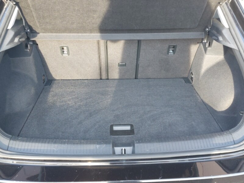 Used Volkswagen T-Roc 2018 for sale - 77585246: Photo 8