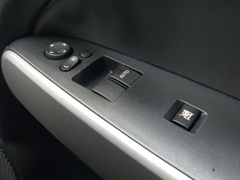 Used Mazda Mazda2 2013 for sale - 78125837: Photo 10