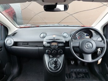 Used Mazda Mazda2 2013 for sale - 78125837: Photo
