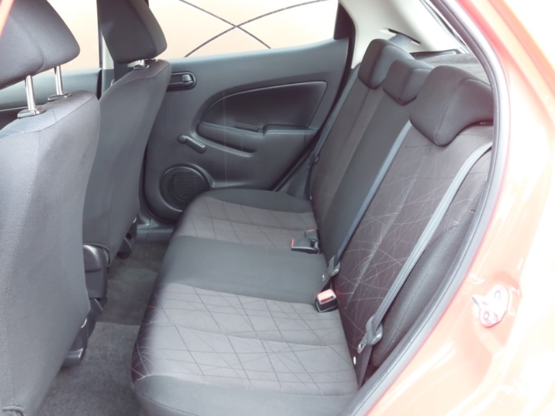 Used Mazda Mazda2 2013 for sale - 78125837: Photo 6