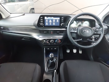 Used Hyundai BAYON 2023 for sale - 77454243: Photo